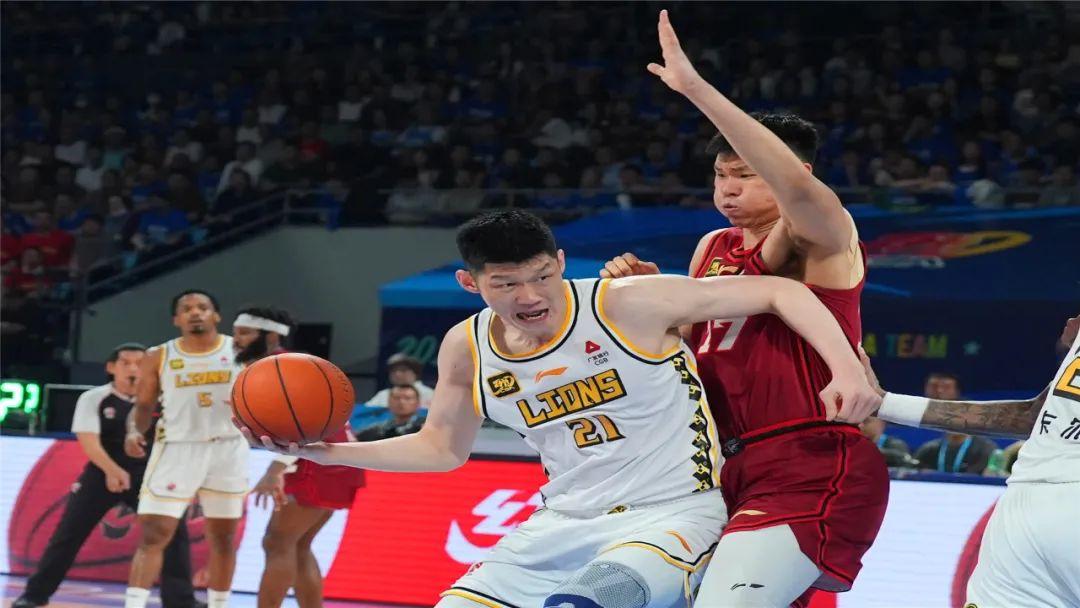 jjb包含广厦男篮发布备战花絮,国际比赛日遗憾出局,社区盾任务艰巨,细节决定成败的词条